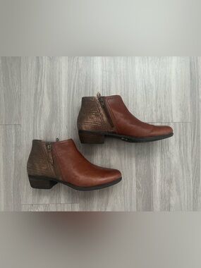 Rockport ankle booties